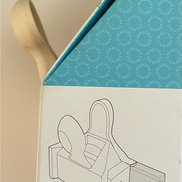 NIB Martha Stewart Crafts Double-Edge Punch- Linked Trim #42-70020. Papercrafts! - Picture 6 of 7